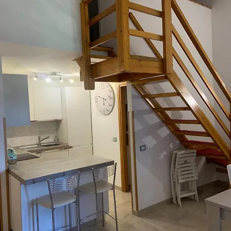 La Pigna Apartment *